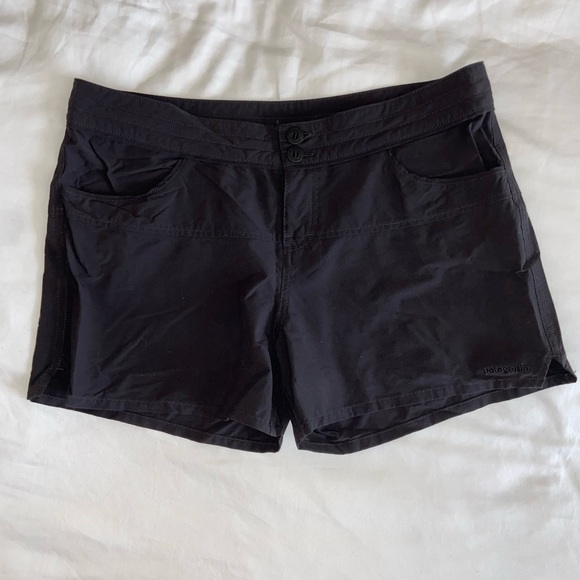 Patagonia Short Black Size 10 - Picture 1 of 3